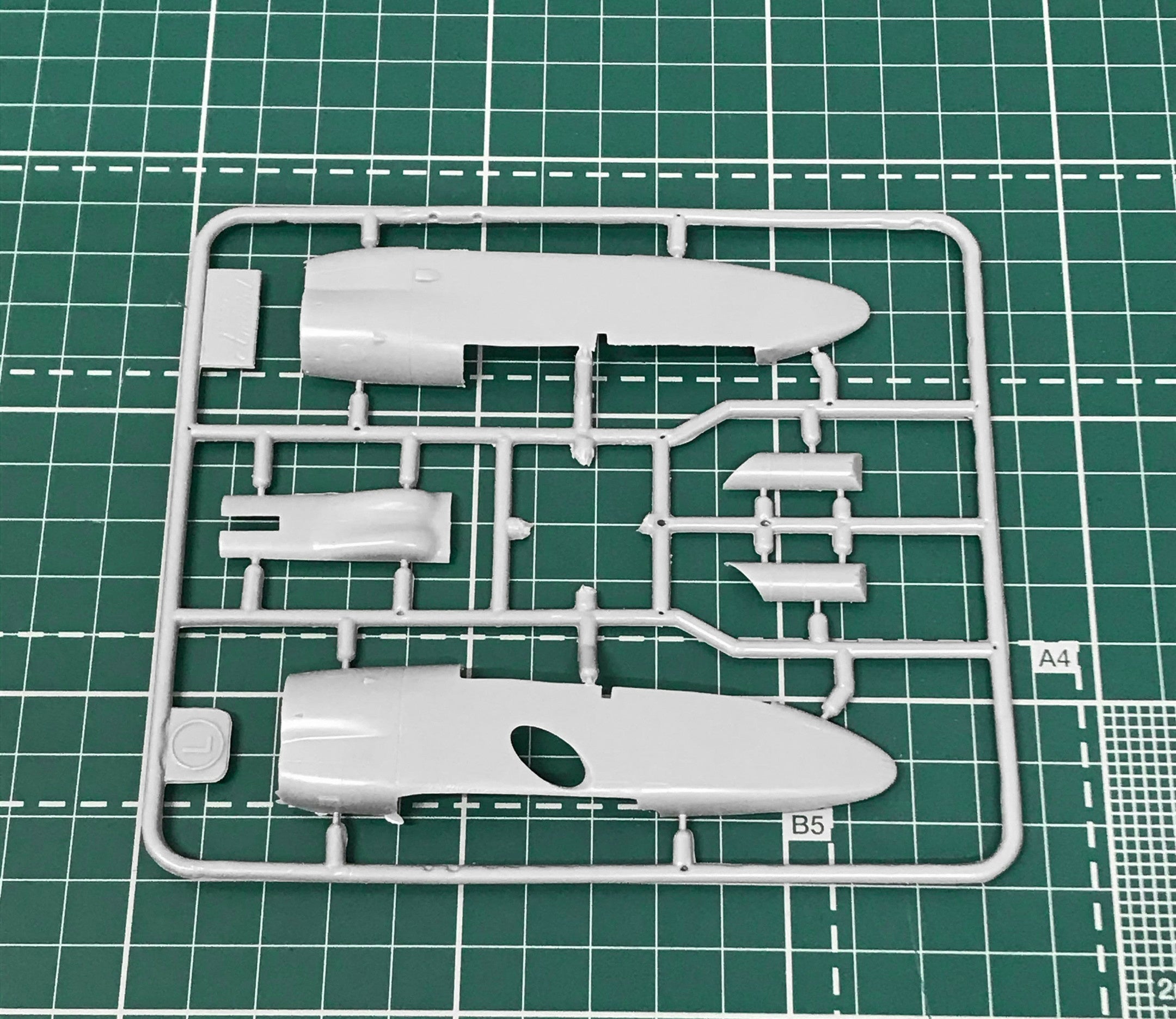 Antonov An-30 Scale 1:72 Amodel AMO72220 Plastic Airplane Model Kit