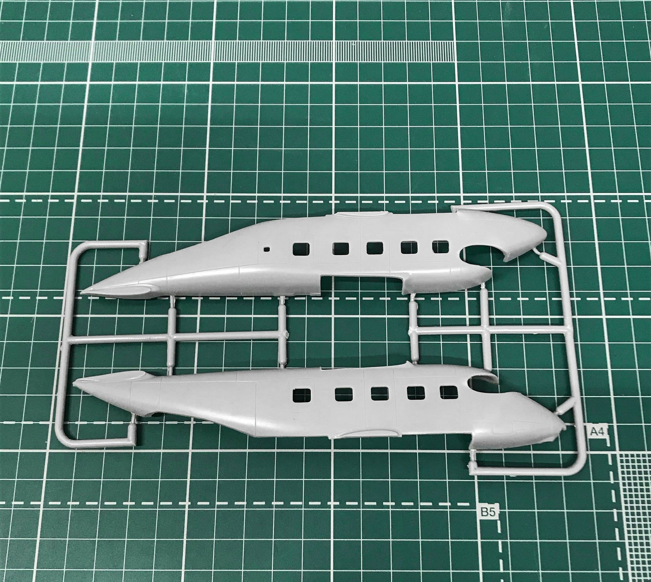 Antonov An-28 Aeroflot Scale 1:72 Amodel AMO72227 Plastic Airplane Model Kit