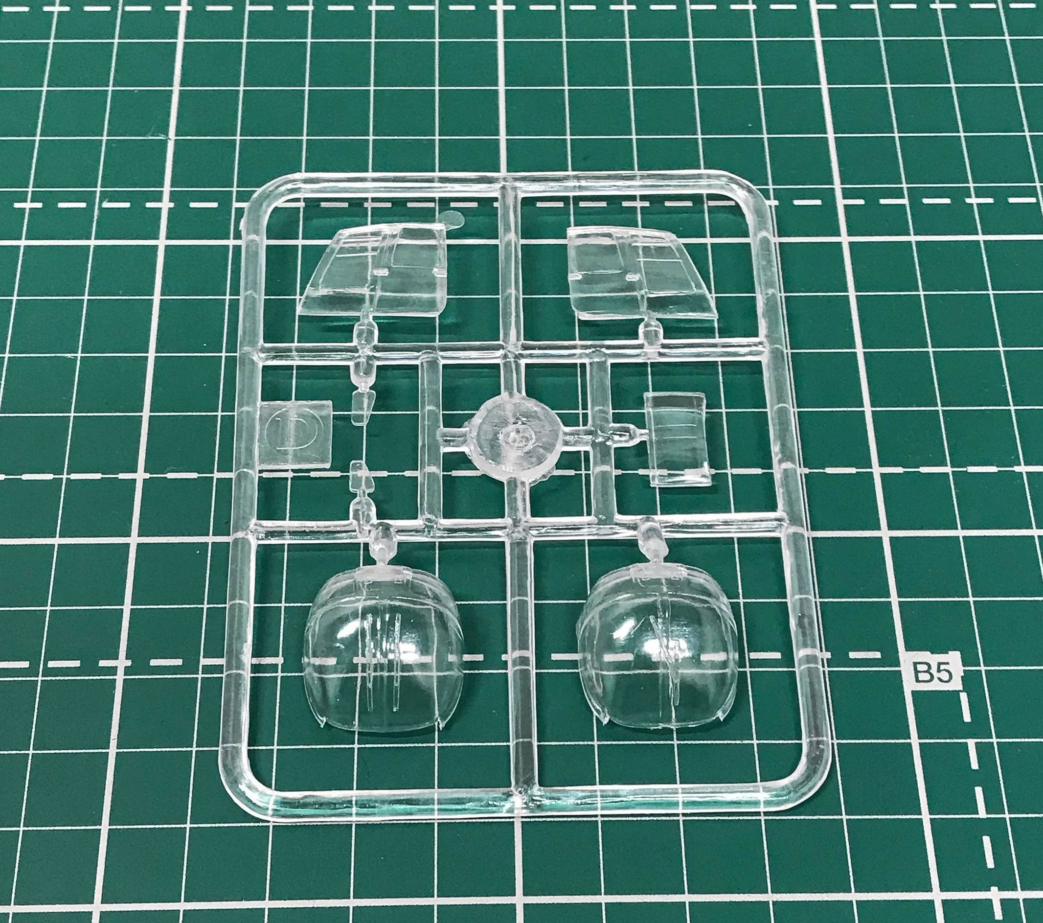 MBB Bo-105 Scale 1:72 Amodel AMO72255 Plastic Helicopter Model Kit