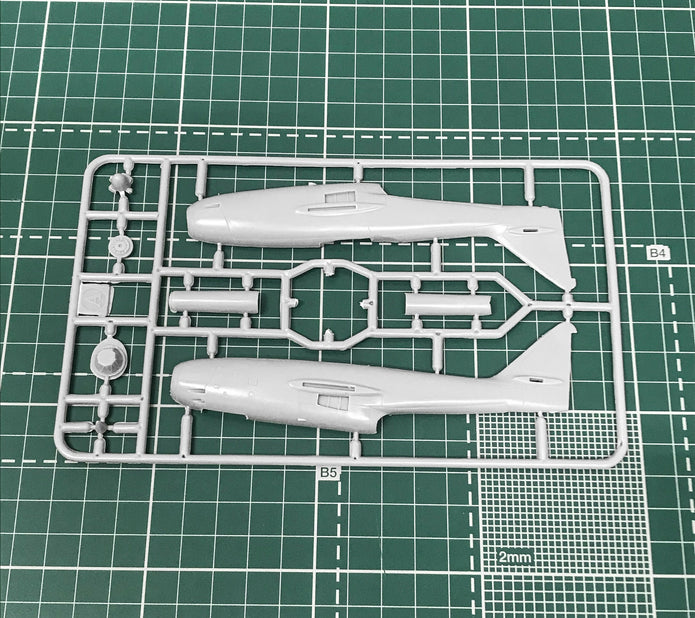 Lavochkin La-174TK Scale 1:72 Amodel AMO72274 Plastic Model Kit