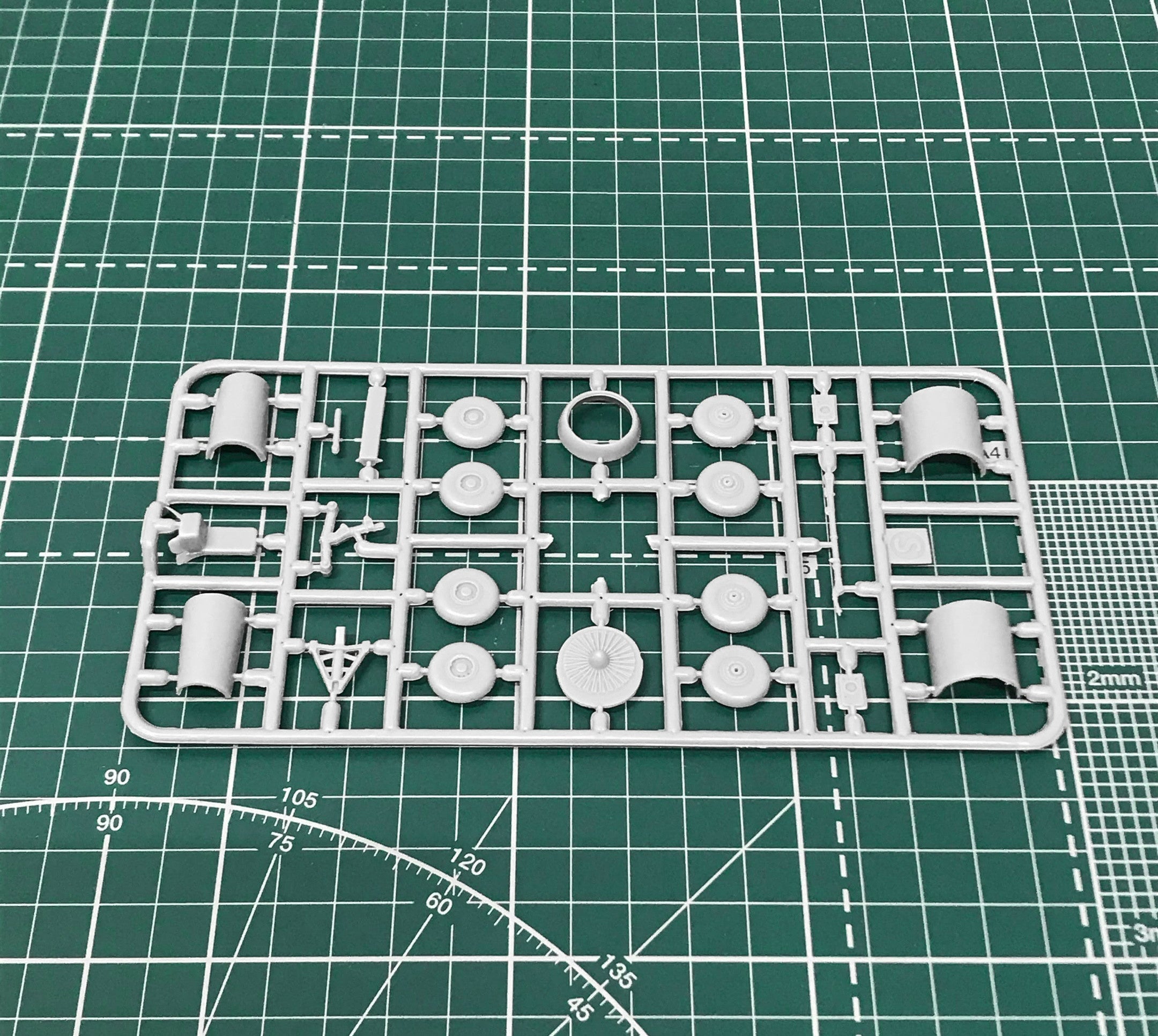 Tupolev Tu-134A CSA Scale 1:72 Amodel AMO72278 Plastic Model Kit