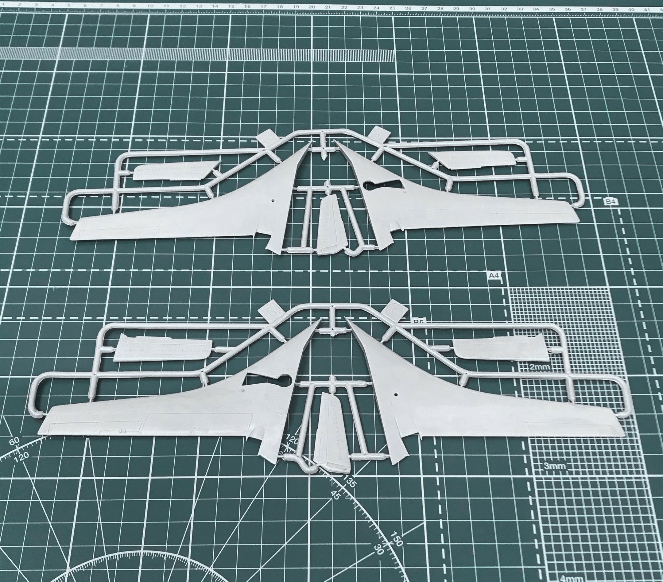 Beechcraft 2000 Starship №82850 Scale 1:72 Amodel AMO72279 Plastic Model Kit
