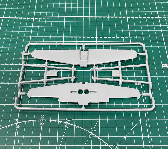 Jetstream T3 "Handley Page" Scale 1:72 Amodel AMO72333 Plastic Airplane Model Kit