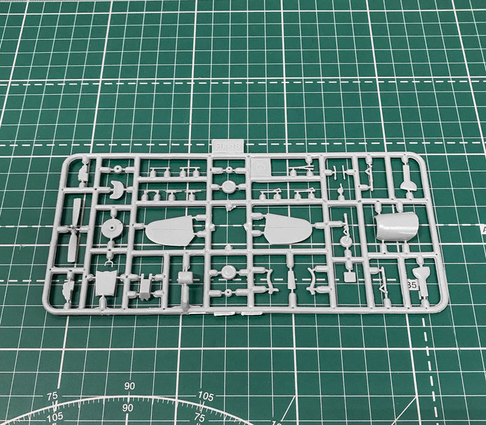 Jetstream T3 "Handley Page" Scale 1:72 Amodel AMO72333 Plastic Airplane Model Kit