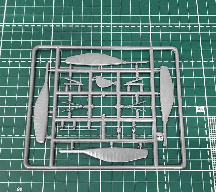 KASKR-1 Soviet autogiro Scale 1:72 Amodel AMO7265 Plastic Airplane Model Kit