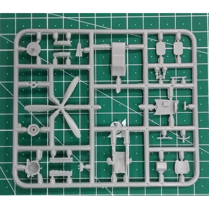 Yak-9P Soviet fighter Scale 1:72 Amodel AMO7286 Plastic Airplane Model Kit