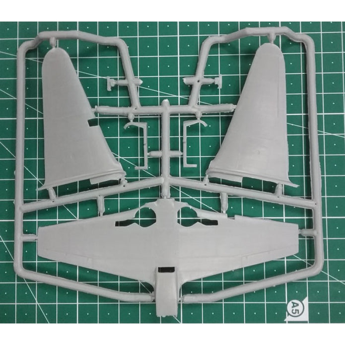 Yak-9U Soviet fighter Scale 1:72 Amodel AMO7289 Plastic Airplane Model Kit
