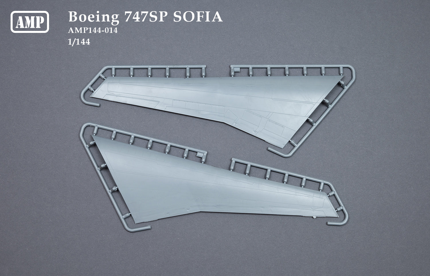 Boeing B-747SP Stratospheric Observatory For Infrared Astronomy (SOFIA) Scale 1:144 AMP 144014 Plastic Model Aircraft Kit