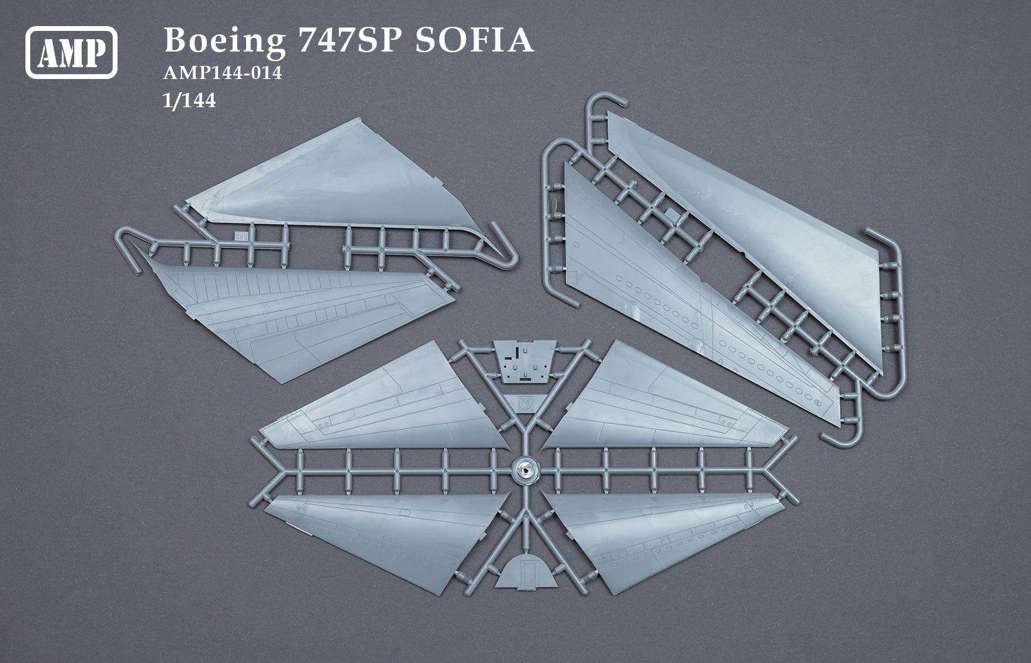 Boeing B-747SP Stratospheric Observatory For Infrared Astronomy (SOFIA) Scale 1:144 AMP 144014 Plastic Model Aircraft Kit