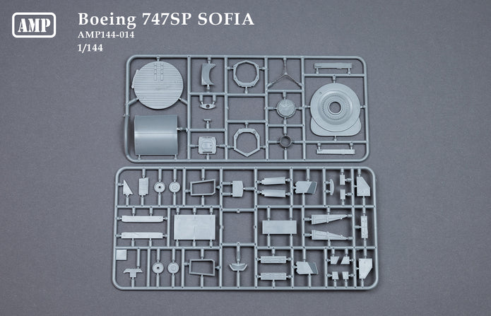 Boeing B-747SP Stratospheric Observatory For Infrared Astronomy (SOFIA) Scale 1:144 AMP 144014 Plastic Model Aircraft Kit
