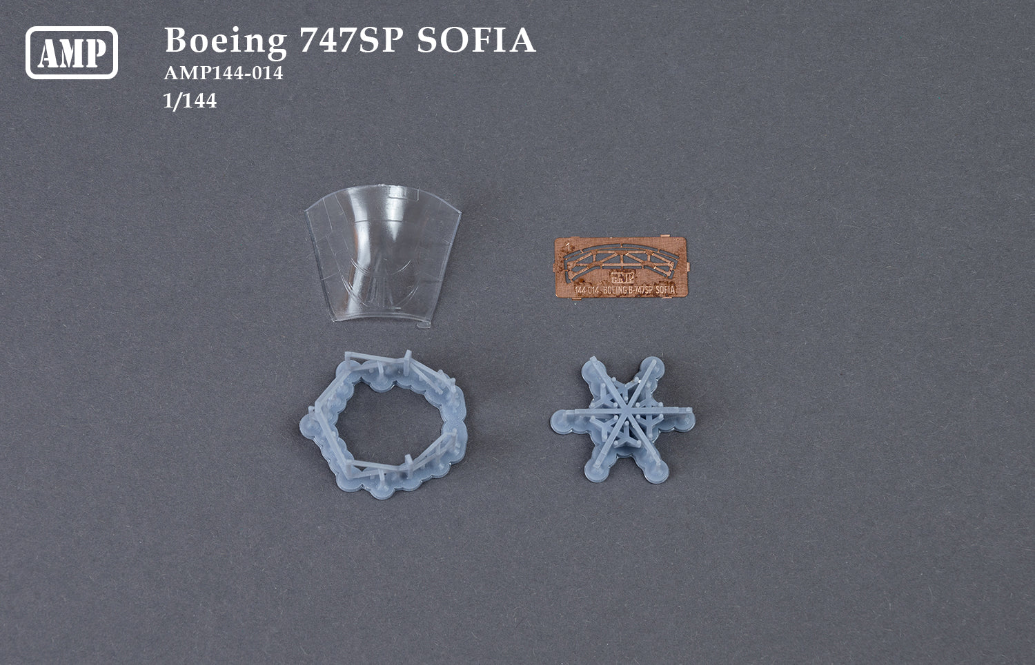 Boeing B-747SP Stratospheric Observatory For Infrared Astronomy (SOFIA) Scale 1:144 AMP 144014 Plastic Model Aircraft Kit