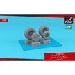 1/32 F-104G Starfighter wheels, w/ optional nose wheels, weighted Scale 1:32 Armory Models AR AW32322