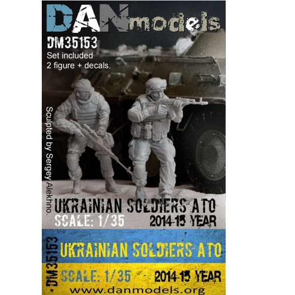2014-2017 Ukraine. ATO. Ukrainian soldier set №4 - 2 figures (resin) + chevrons (decal) Scale 1:35 DAN Models DM 35153