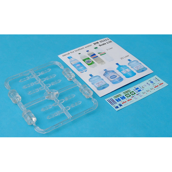 Set of PET bottles for dioramas .14 pcs + decal. bottles 4pcs -20l and 10pcs -2l. transparent plastic Scale 1:35 DAN Models DM 35311