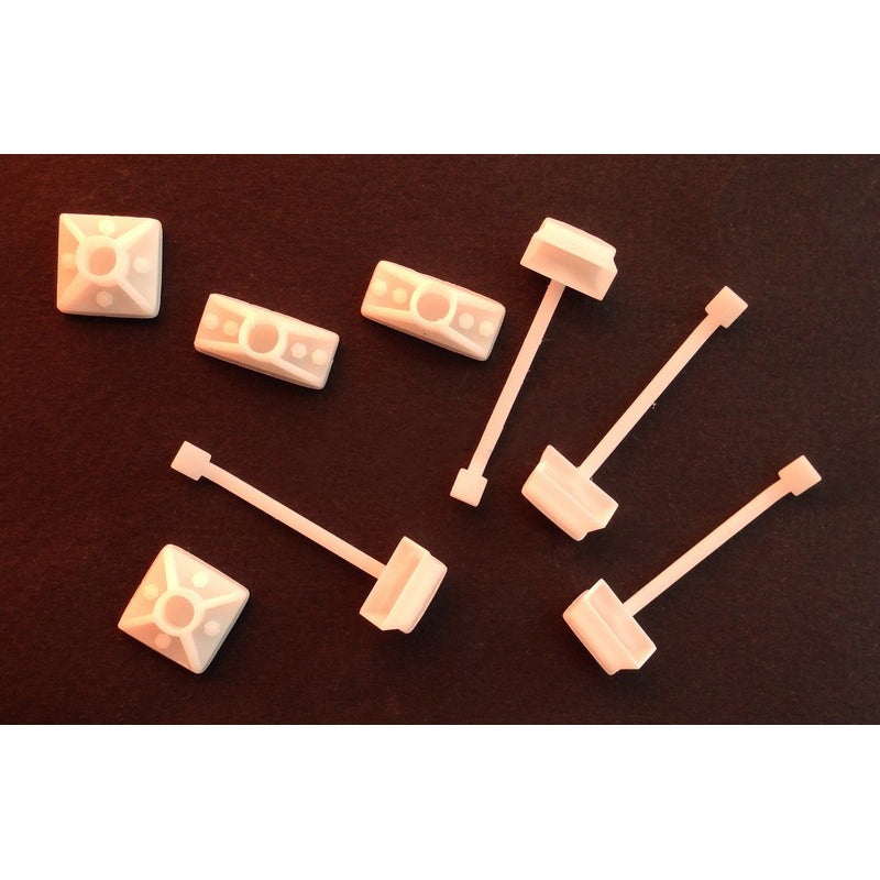 Accessories for Diorama Ukrainian Billboard against the war Scale 1:35 DAN Models DM 35335