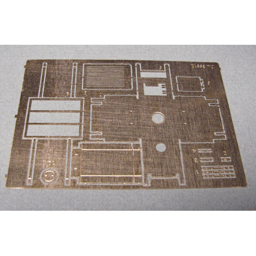 Potbelly stove with a hob and a dryer for things No. 3 Scale 1:35 DAN Models DM 35512
