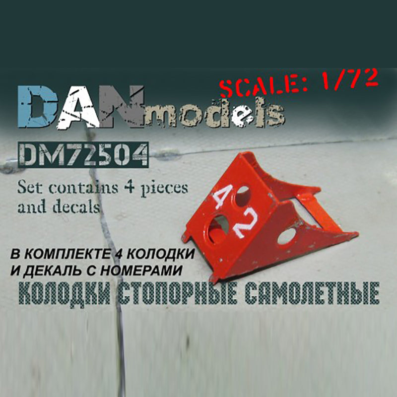 Aircraft stop blocks, set №2 + decal Dimensions: length 9mm, width 4mm, height 6mm Scale 1:72 DAN Models DM 72504