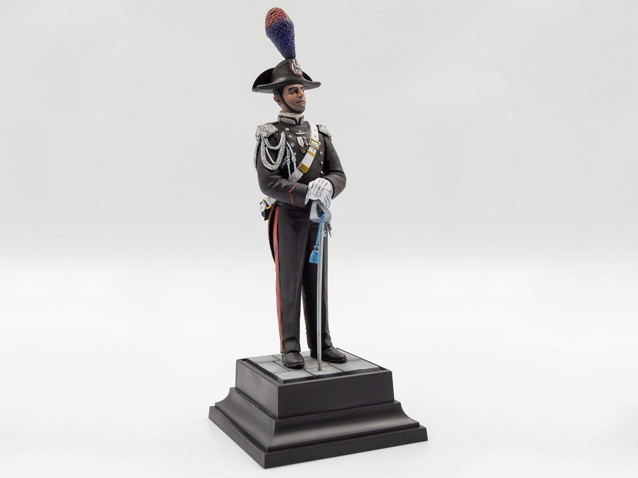 ICM 16003 Plastic model figures kit Scale 1:16 Italian carabinier kits model