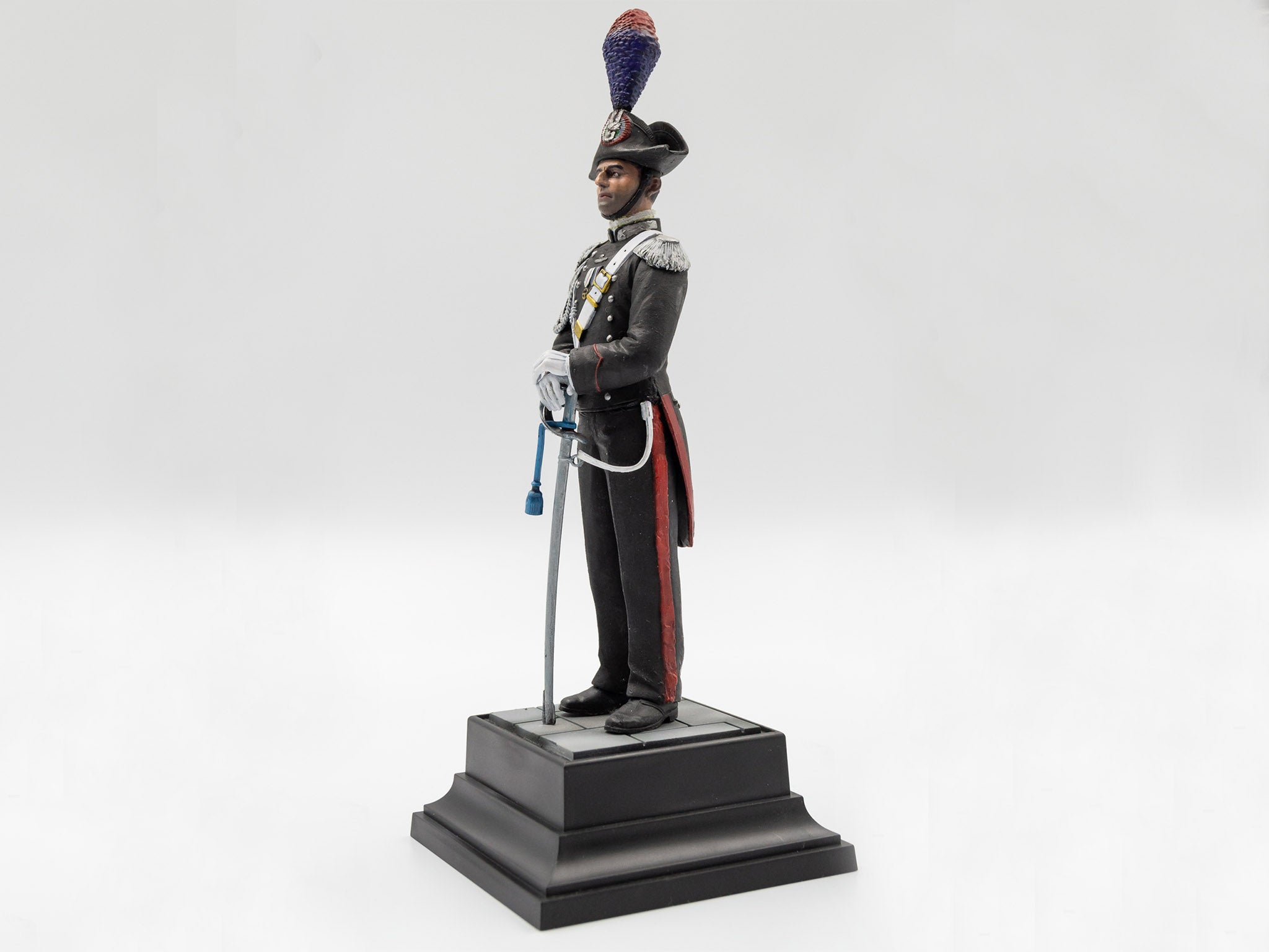 ICM 16003 Plastic model figures kit Scale 1:16 Italian carabinier kits model