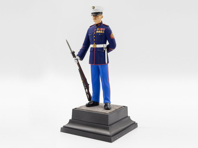 ICM 16005 Plastic figures model kit Scale 1:16 US Marines Sergeant modelling kit