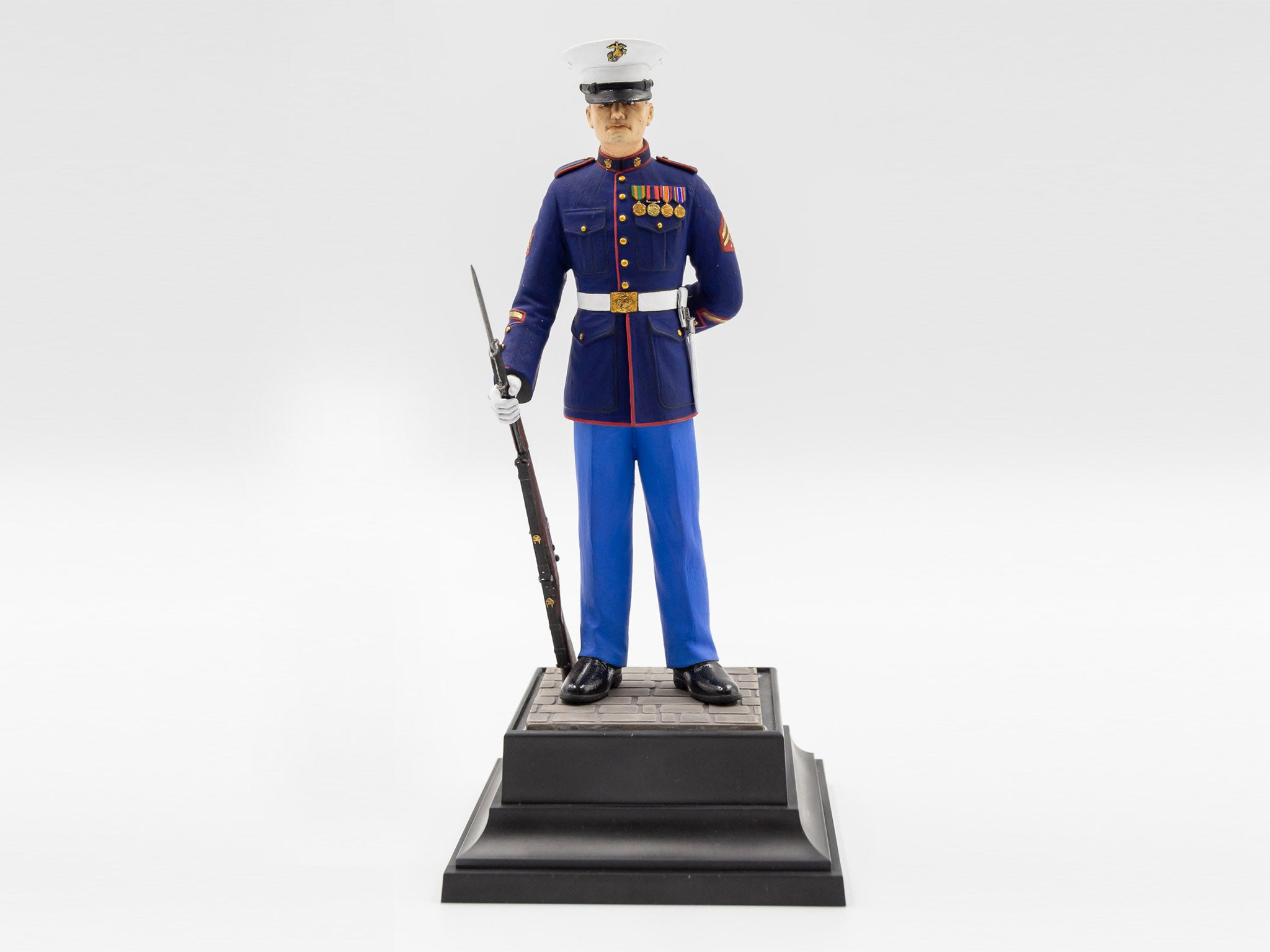 ICM 16005 Plastic figures model kit Scale 1:16 US Marines Sergeant modelling kit