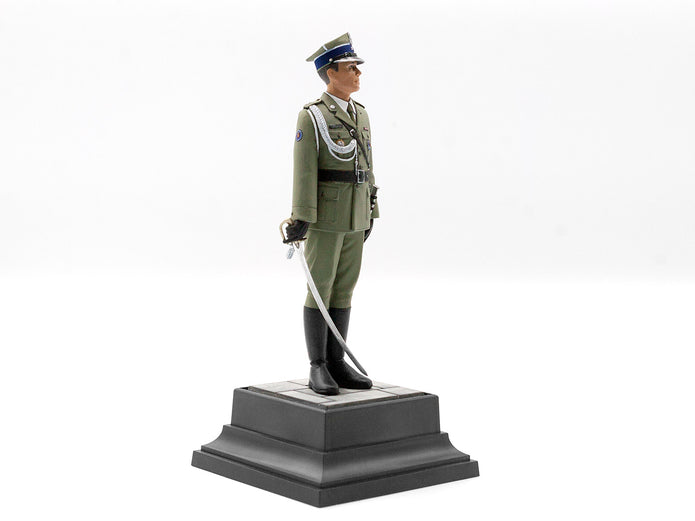 ICM 16010 Plastic model kit Scale 1:16 Polish Regiment Representative Officer