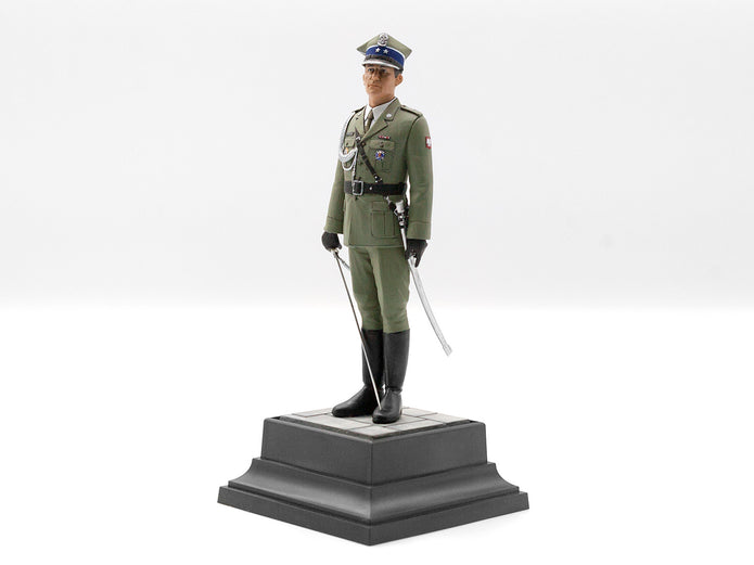 ICM 16010 Plastic model kit Scale 1:16 Polish Regiment Representative Officer