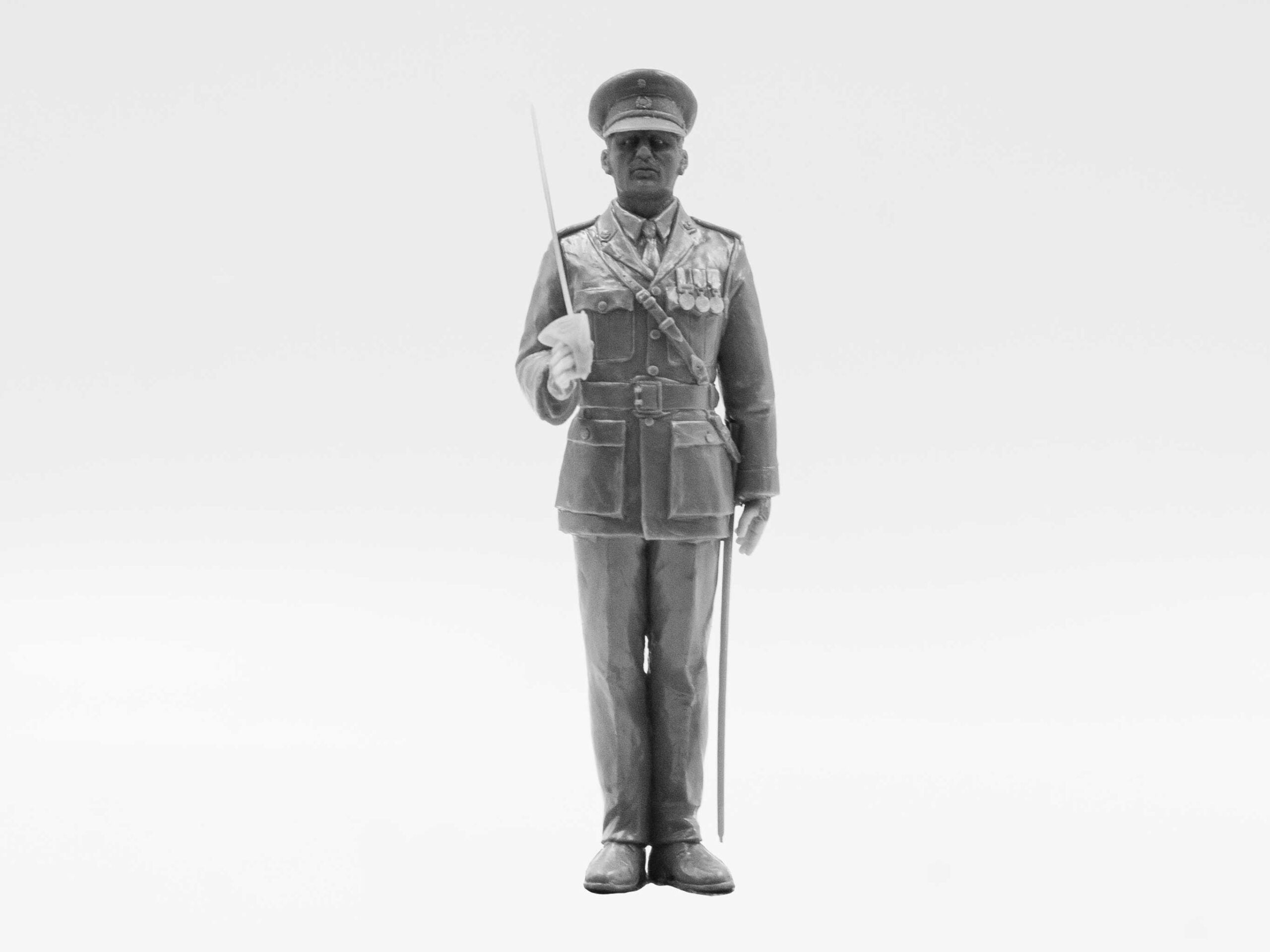 ICM 16012 Plastic model kit figures Scale 1:16 Royal Marines officer models kits