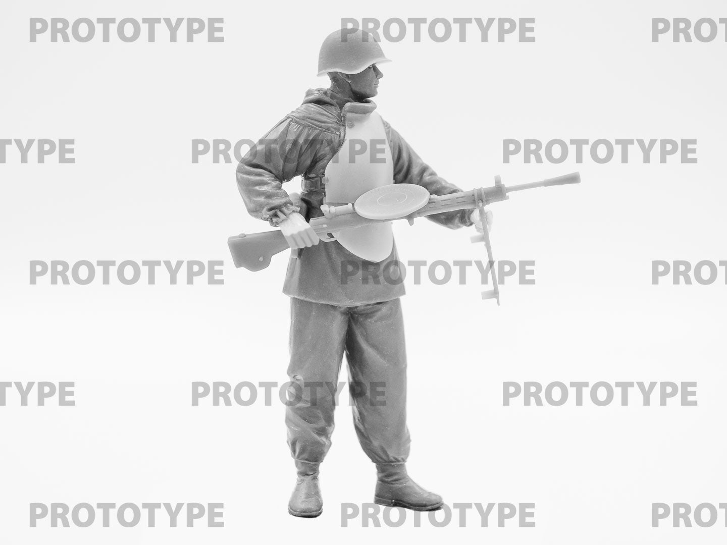 ICM 16013 Plastic model figures kit Scale 1:16 Assault engineer-sapper WW2