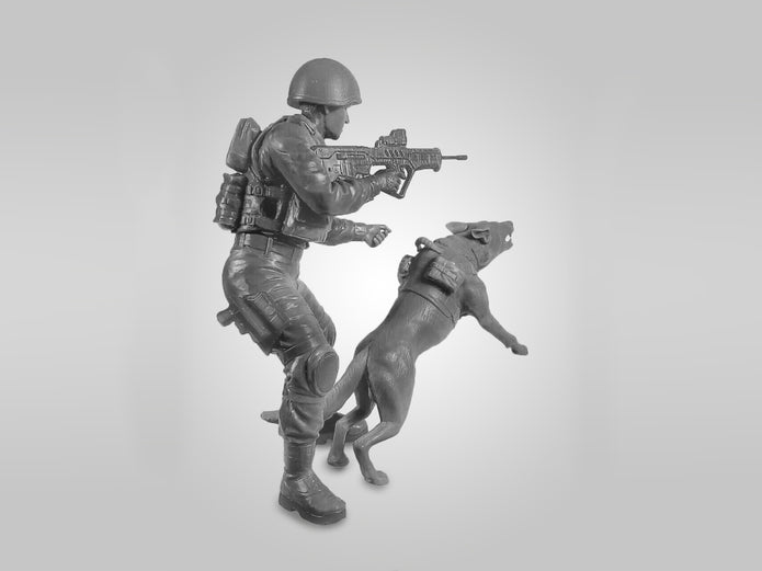 ICM 16102 Plastic model figures kit Scale 1:16 IDF K-9 Unitz OKETZ - kits models