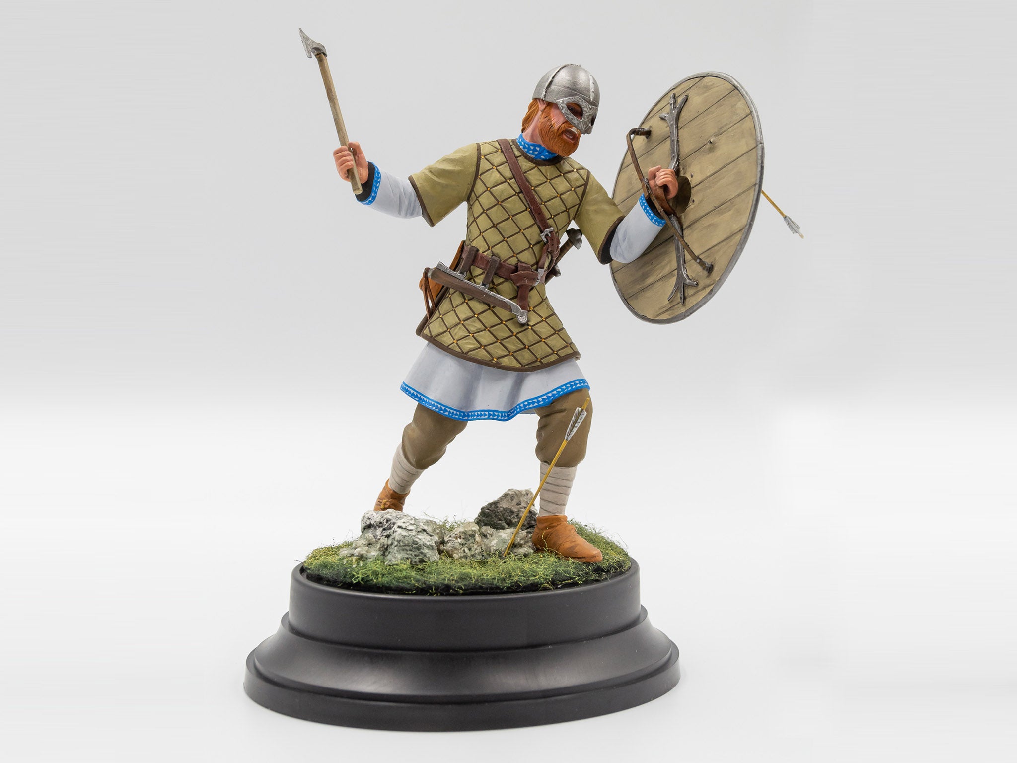 ICM 16301 Plastic model figures kit Scale 1:16 Viking (IX century) - kits models