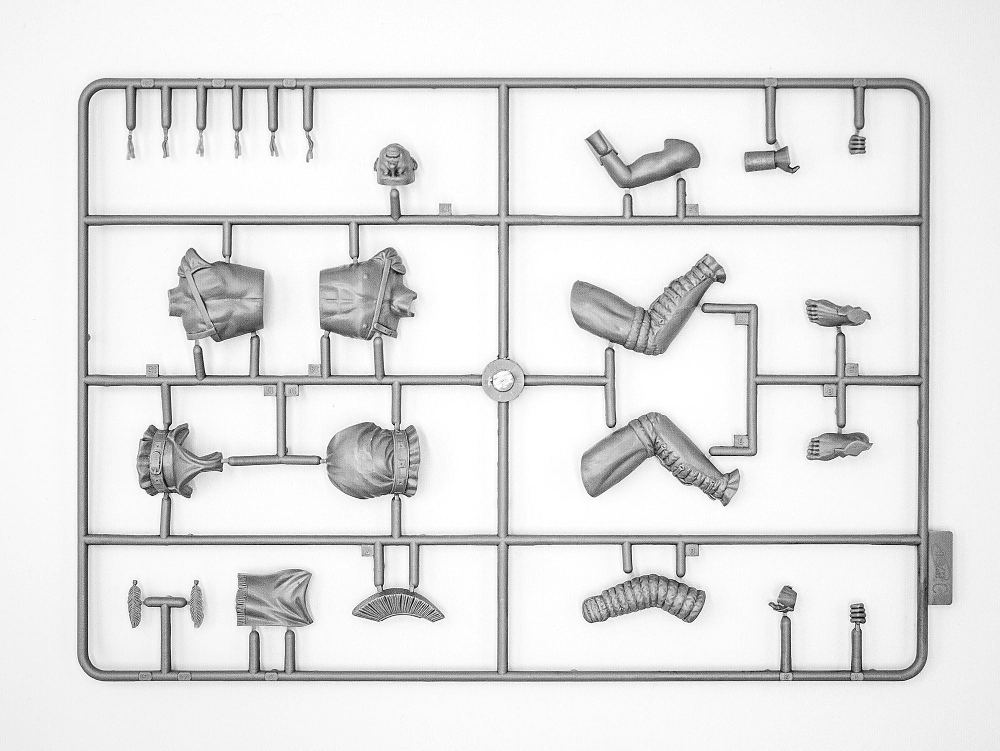 ICM 16303 Plastic model figures kit Scale 1:16 Roman Gladiator - kits models