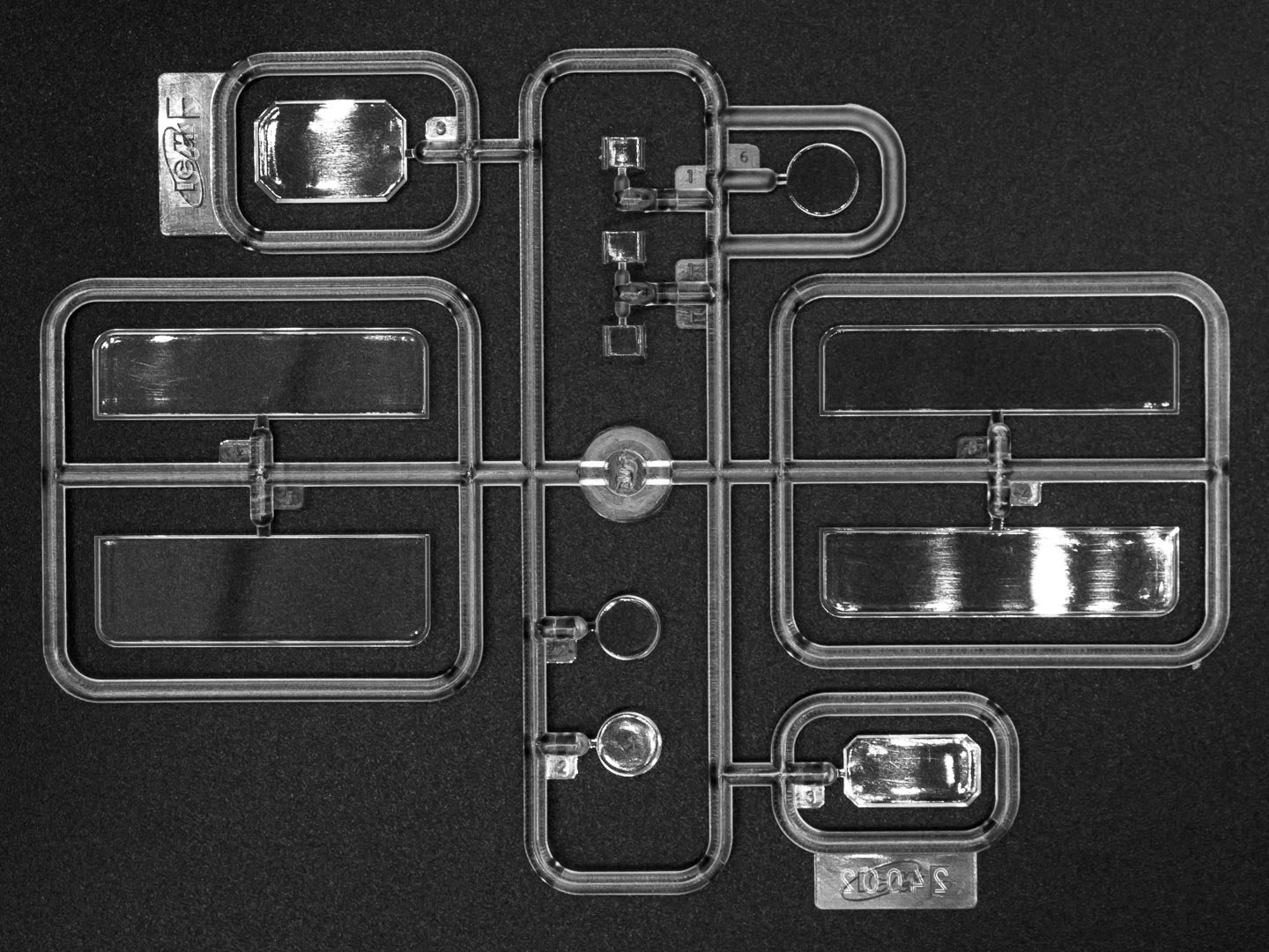 ICM 24002 Plastic model car 1:24 Model T 1911 Touring, American passenger car