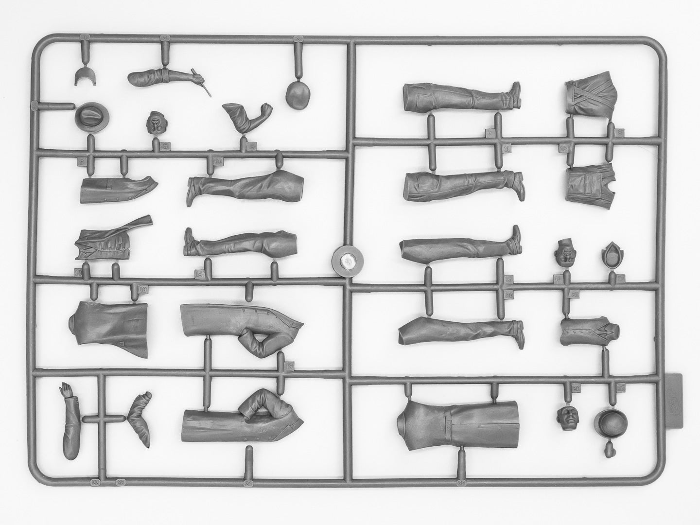 ICM 24003 Plastic model figures kit Scale 1:24 Henry Ford & Co, 3 figures