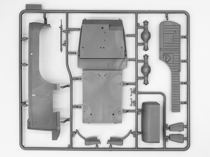 ICM 24011 Scale model kit 1:24 Typ G4 1935 production WWII German personnel car
