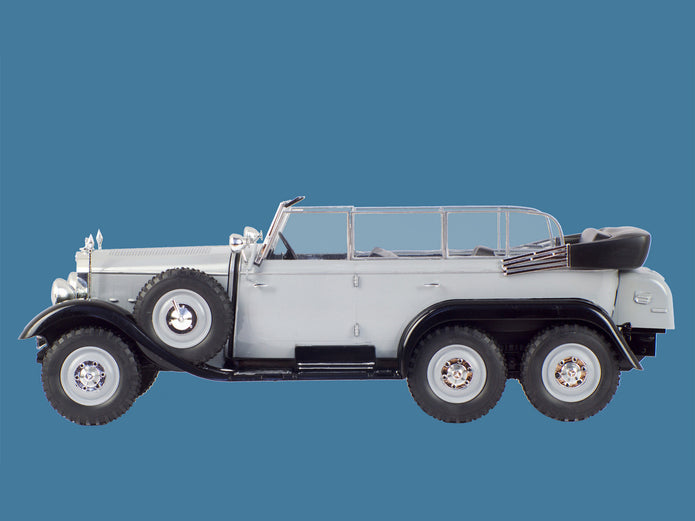 ICM 24011 Scale model kit 1:24 Typ G4 1935 production WWII German personnel car