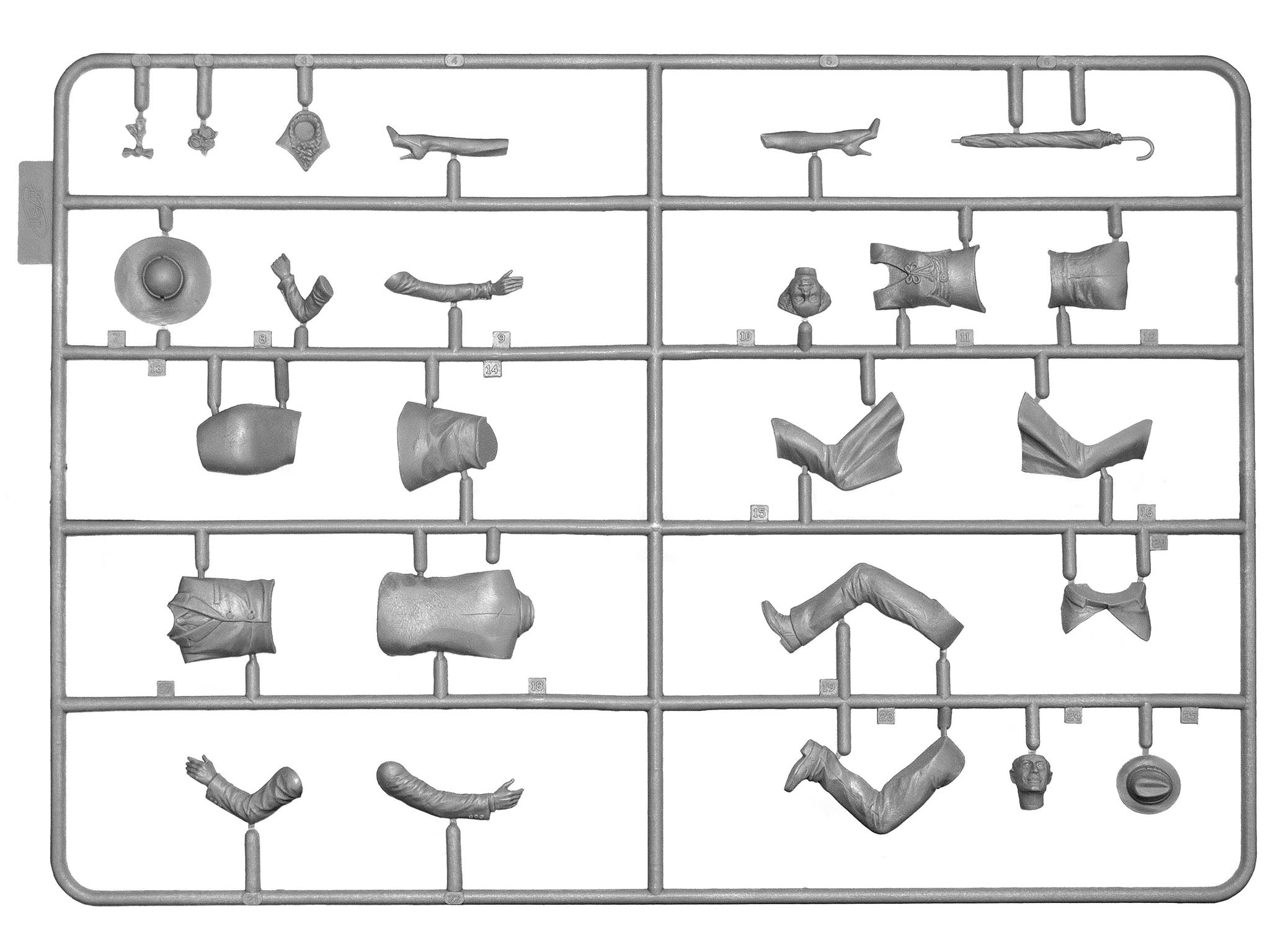 ICM 24013 Plastic figures model kit Scale 1:24 American Motorists (1910 s)