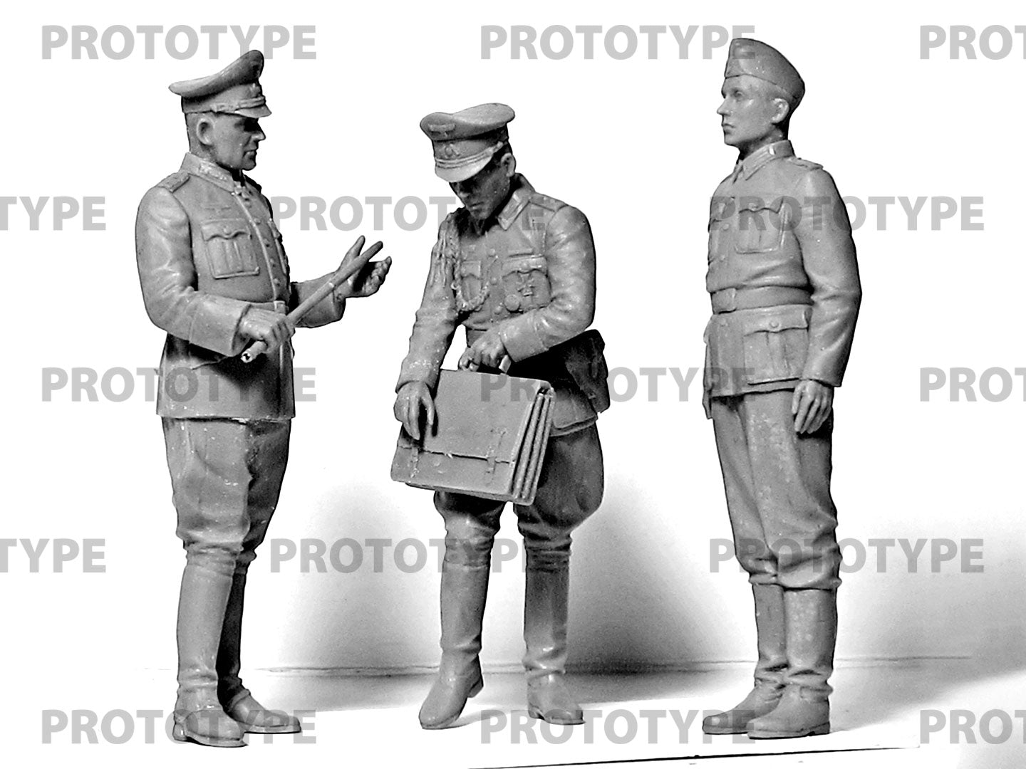 ICM 24020 Scale figure modeling 1:24 WWII German Staff Personnel Plastic model