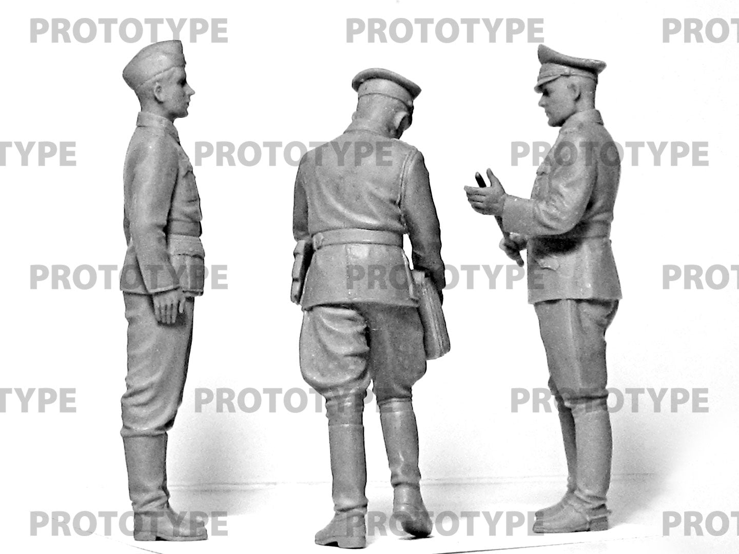 ICM 24020 Scale figure modeling 1:24 WWII German Staff Personnel Plastic model