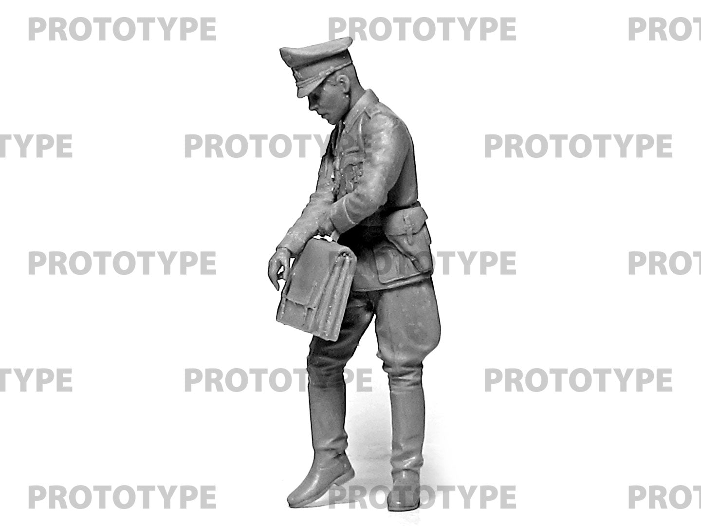 ICM 24020 Scale figure modeling 1:24 WWII German Staff Personnel Plastic model