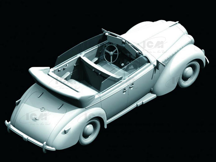 ICM 24021 Plastic model kit car 1:24 Admiral Cabriolet WWII German passenger car