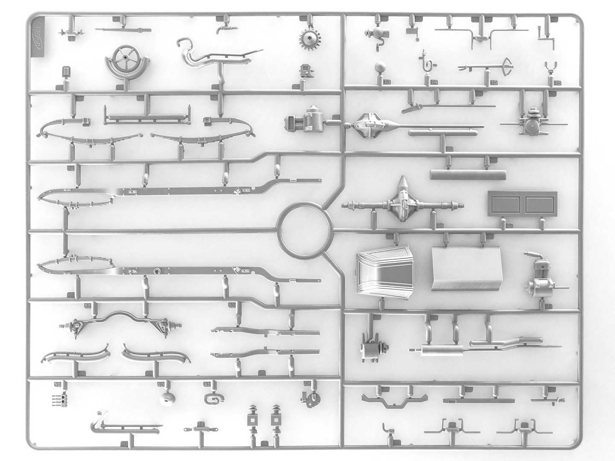 ICM 24031 Plastic model kit Scale 1:24 Type AG 1910 London Taxi - modelling kit