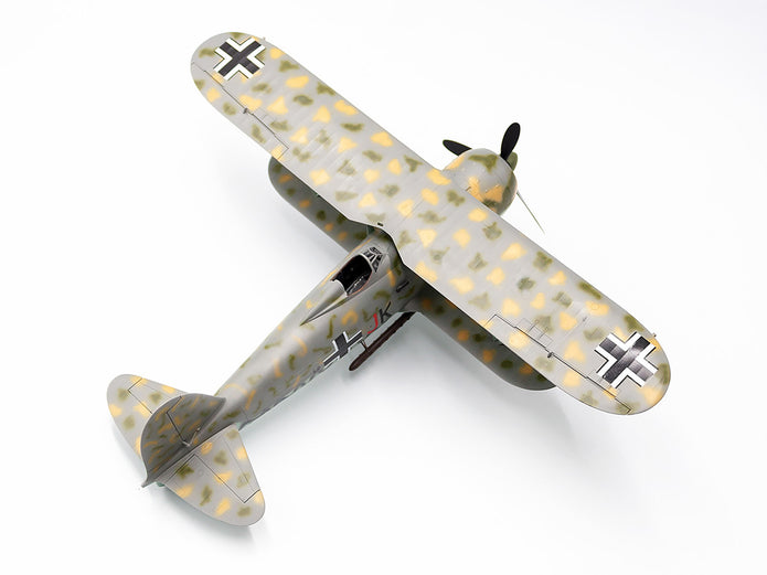 ICM 32021 model kit 1:32 CR. 42 LW  WWII German Luftwaffe Ground Attack Aircraft