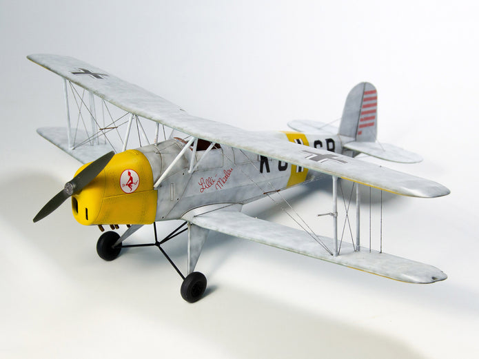 ICM 32039 WWII training biplanes Bü 131D, DH.82A Tiger Moth, Stearman PT-17 1/32