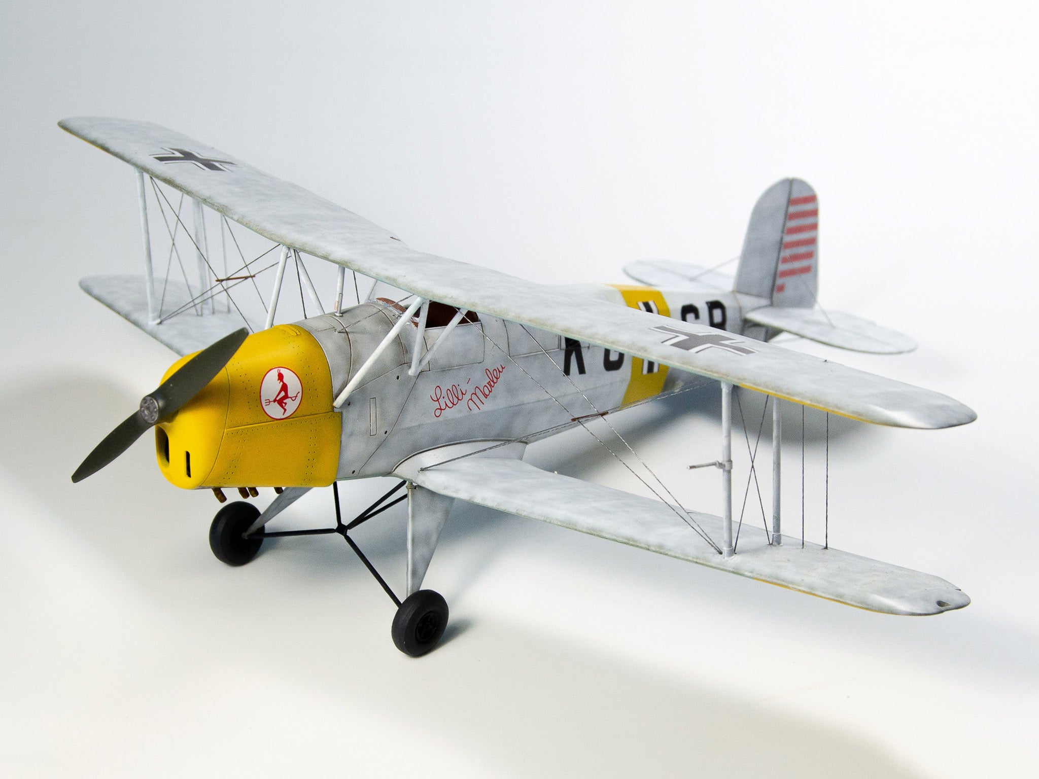 ICM 32039 WWII training biplanes Bü 131D, DH.82A Tiger Moth, Stearman PT-17 1/32