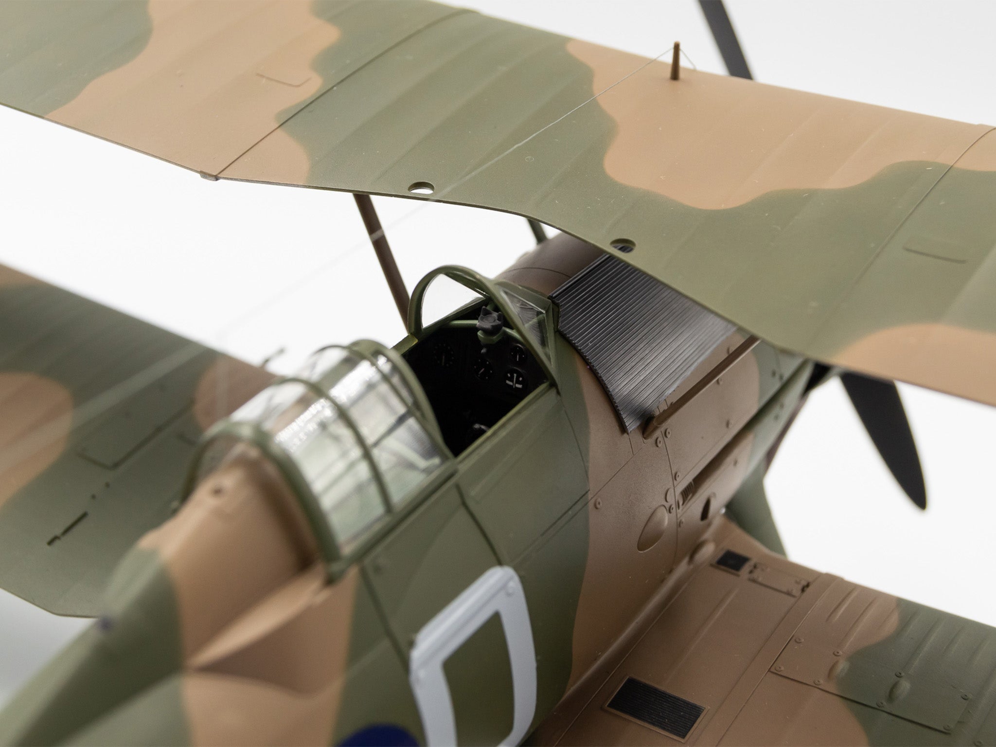 ICM 32040 Plastic model aircraft kit Biplane Scale 1:32 Gloster Gladiator Mk.1