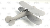 Gloster Sea Gladiator Mk.II With Royal Navy pilots ICM 32045 Scale Model 1:32