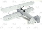 ICM 32051 Plastic model aircraft kit 1:32 Stearman PT-17 with American Cadets