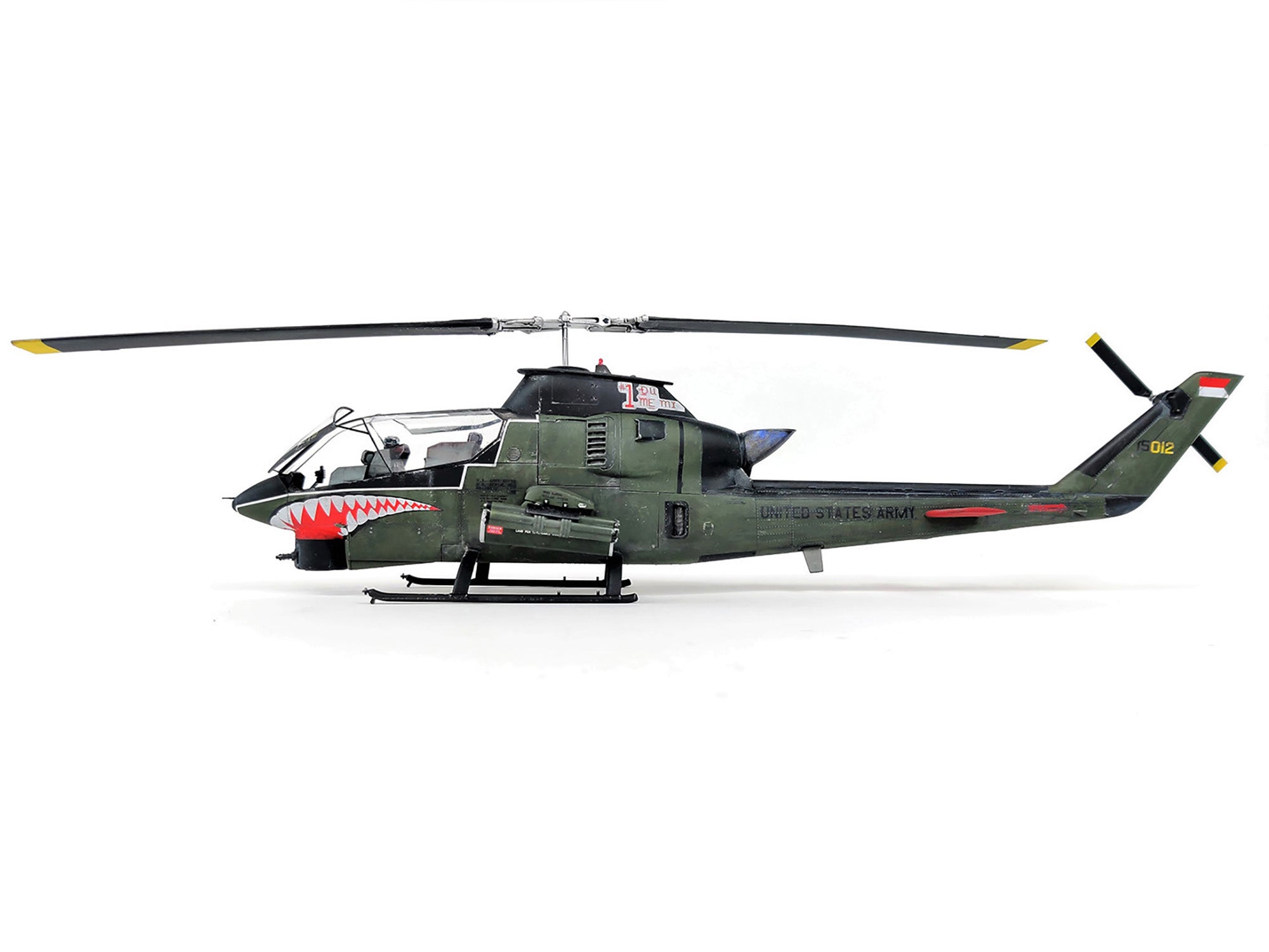 ICM 32061 Plastic model Helicopter kit 1:32 AH-1G Cobra US Attack Helicopter