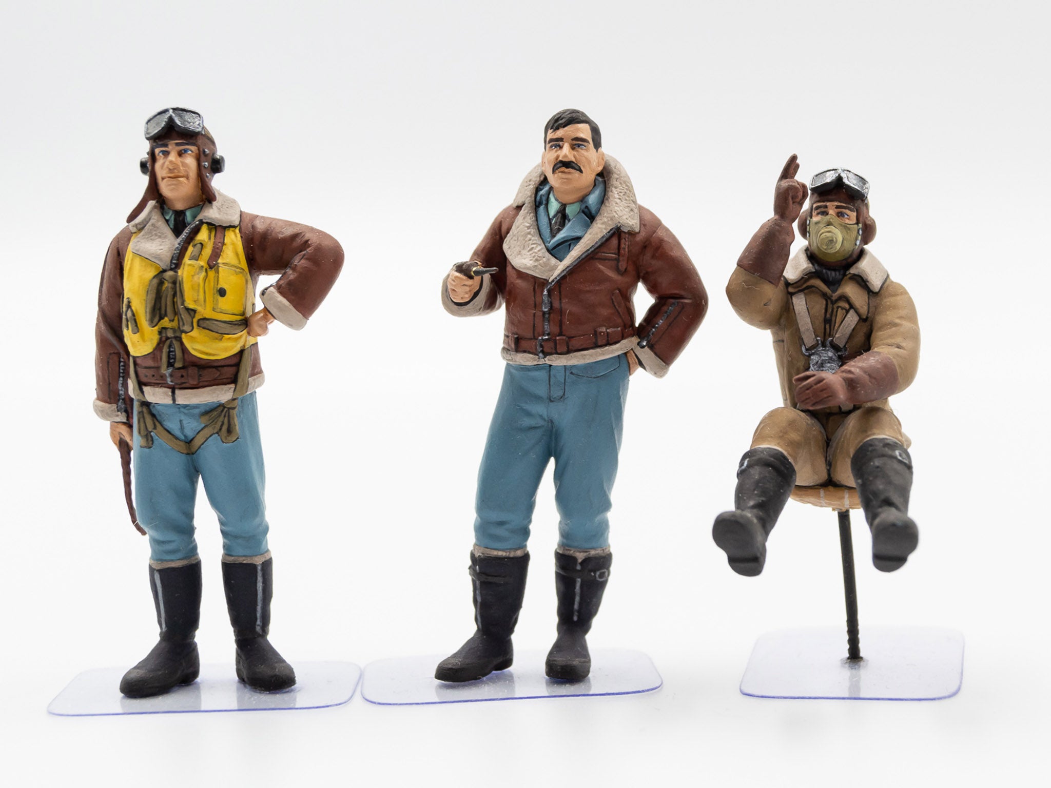 ICM 32105 Plastic model kit Scale 1:32 British Pilots (1939-1945) (3 figures)